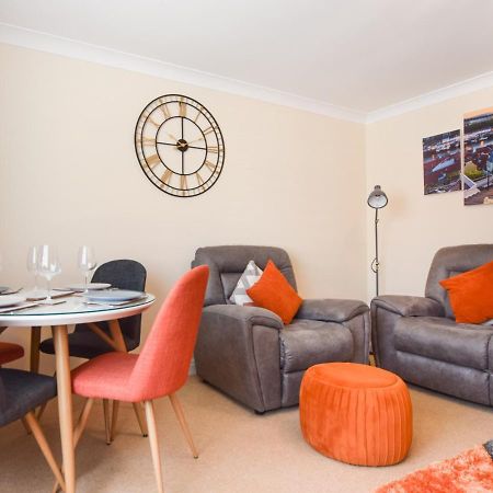Cosy Hub Apartment Whitby Exterior photo